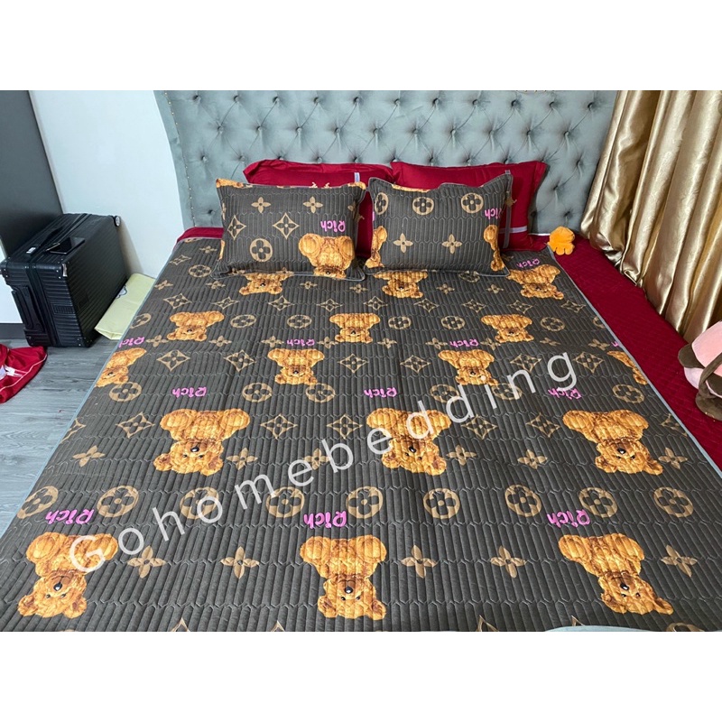 Chiếu Điều Hoà Cotton Poly Cao Cấp 3 Lớp chống trơn có chun cố định 4 góc