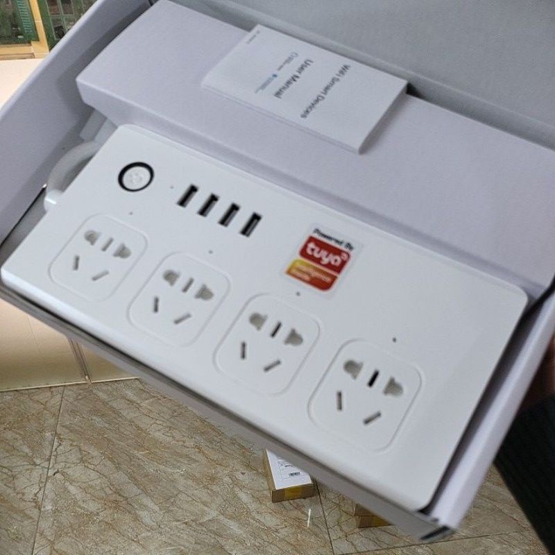 Ổ Cắm Tuya Zigbee 4 Cổng Kéo Dài ZTC4