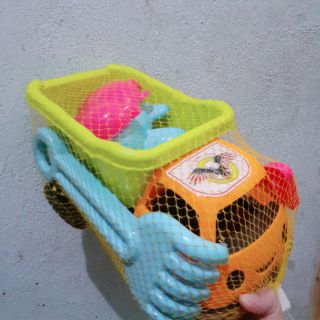 Đồ chơi xe ben xúc cát biển (hàng Việt Nam)