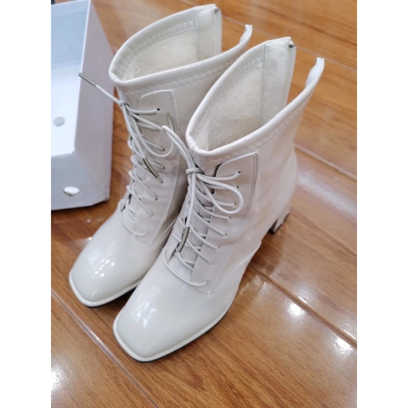 Boots da bóng giả buộc dây kéo khoá sau (sẵn màu đen , kem sẵn 37) | BigBuy360 - bigbuy360.vn