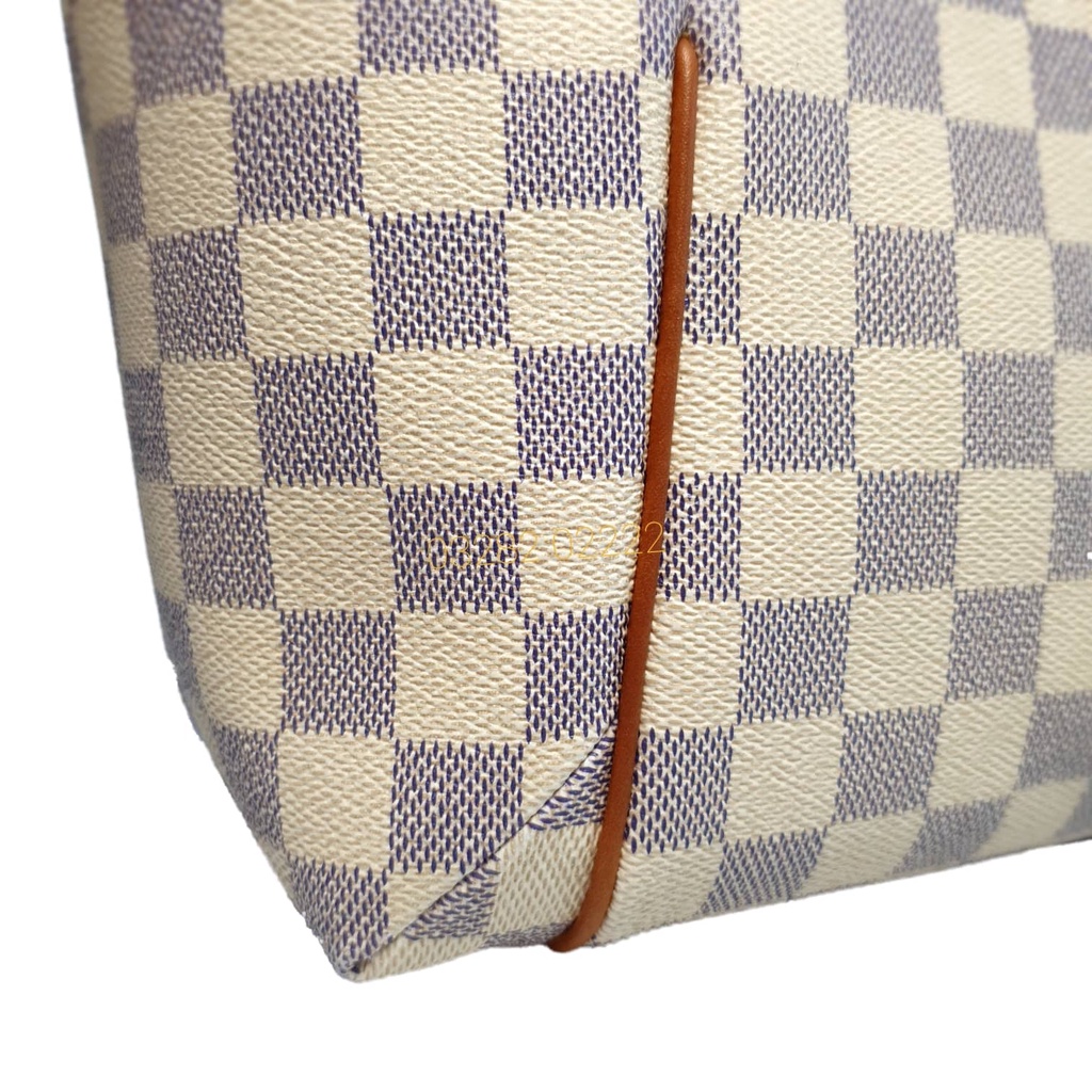 IV. Túi xách công sở LV trắng ô si Nhật xịn sò size trung