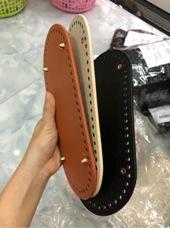 Tấm đế da pu đục lỗ 12,5x25cm
