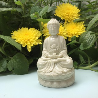 Tượng Phật A Di Đà cao 15 cm màu trắng kem như hình