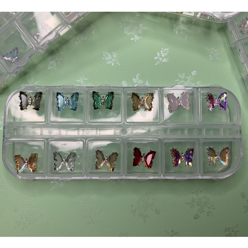 Set 12 Charm Bướm Đẹp Lung Linh 12 Màu Khác Nhau Ngẫu Nhiên