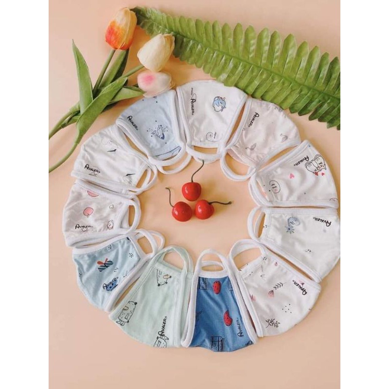 Set 2 khẩu trang sợi tre Avaler cho bé