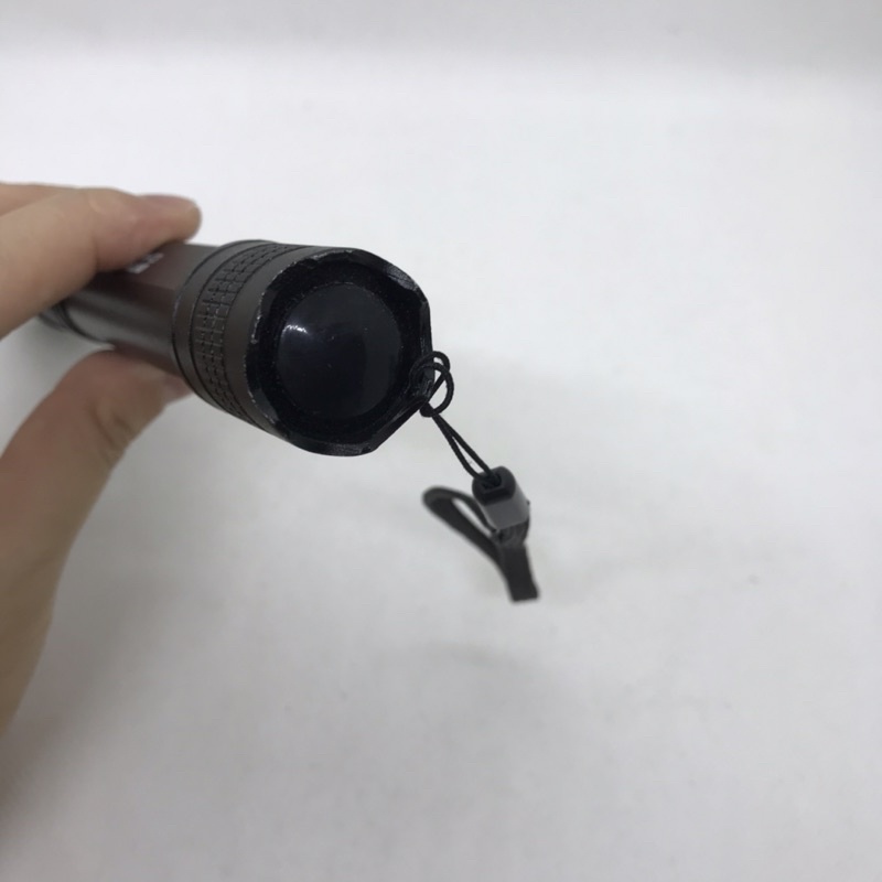 Đèn Pin LED 3 Pin Tiểu Siêu Sáng 3 chế độ dùng Pin AA, không sạc, tặng kèm pin