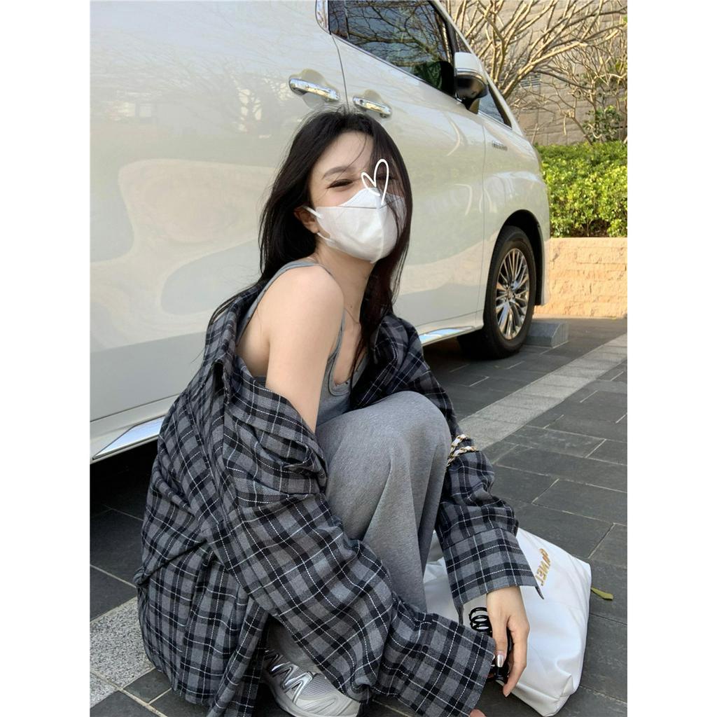 Set Áo Thun Dài Tay Cổ Tròn + Đầm Yếm Ca Rô Dài Tay Cổ Bẻ Thời Trang Nữ