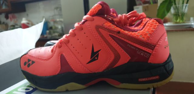 Giày cầu lông nam nữ Yonex sale