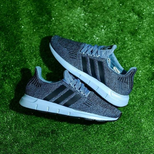 Giày Bata Adidas Swift Run Thời Trang Năng Động