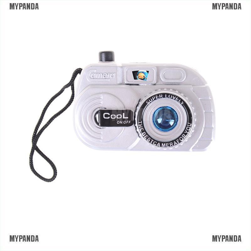 Camera Cho Búp Bê 45.72 cm