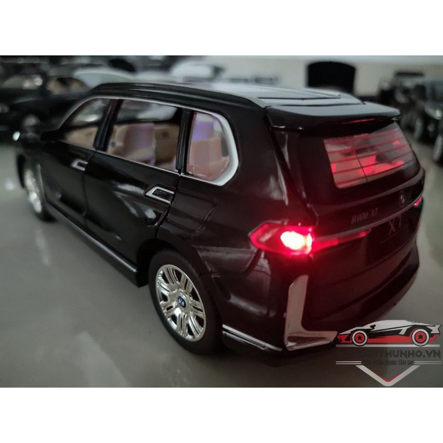 Xe mô hình BMW X7, tỉ lệ 1:24