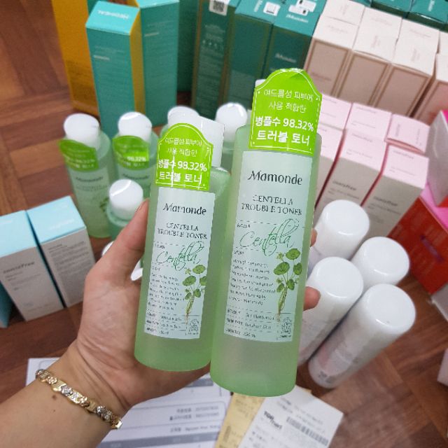 Toner Mamonde rau má giúp giảm mụn cho da dầu nhạy cảm