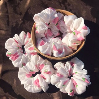 Scrunchies dâu hồng