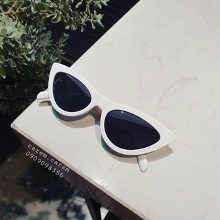 Các mẫu kính gọng trắng thời thượng