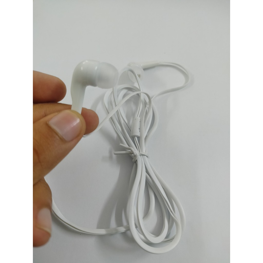 TAI NGHE CÓ DÂY ĐẸP NHIỀU MÀU NHIỀU PHONG CÁCH