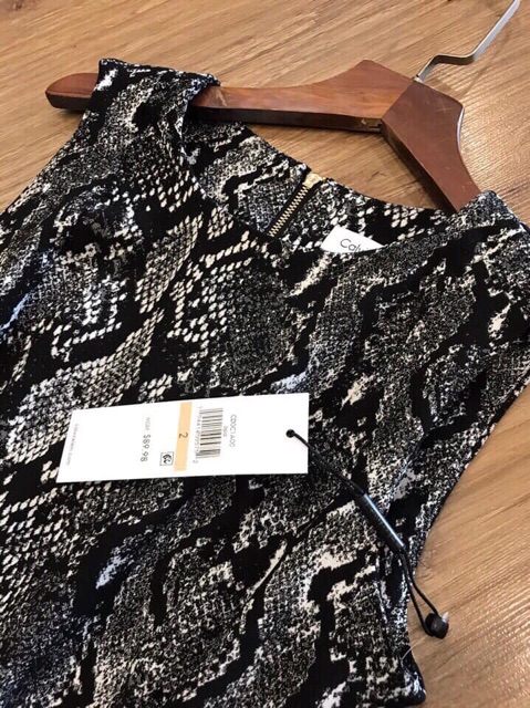 Đầm ck ôm hoạ tiết rắn