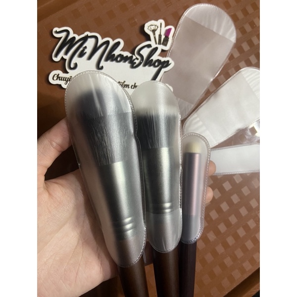 SET 3 miếng bọc chống bẩn đầu cọ trang điểm nhiều size