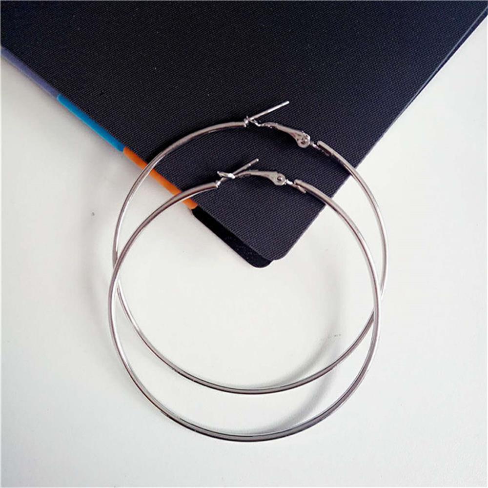 1 Đôi Bông Tai Tròn Phong Cách Punk Dành Cho Nữ