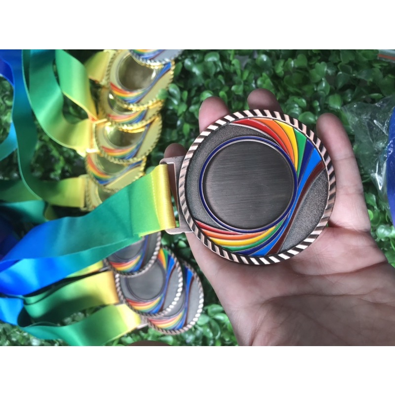 Huy chương cầu vồng, huy chương hoa văn