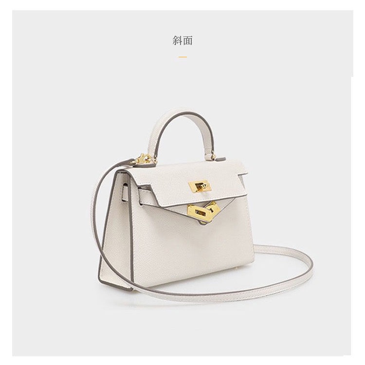 Túi HM siêu xinh. size 20. chất da cao cấp. chuẩn dáng. hàng quảng châu 100%. ở ngoài còn đẹp hơn trong hình