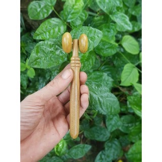 Cây lăn mát xa mặt mũi BẰNG GỖ THƠM