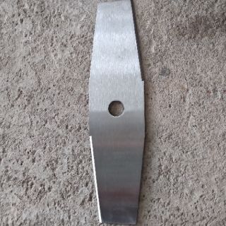 Lưỡi dao phát cỏ,cây SHARP 2 li 4