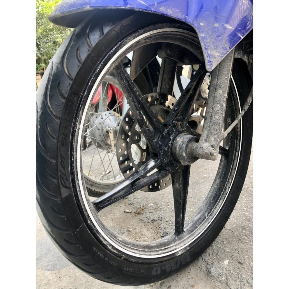 ★ Chai Xịt Corona Phục Hồi Nhựa Nhám , Làm Sạch Và Độ Bóng Cho Lốp + Yên  ★