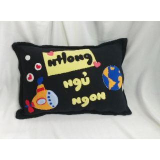 Gối nằm handmade tàu ngầm và trái đất