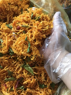 Khô gà lá chanh 300g