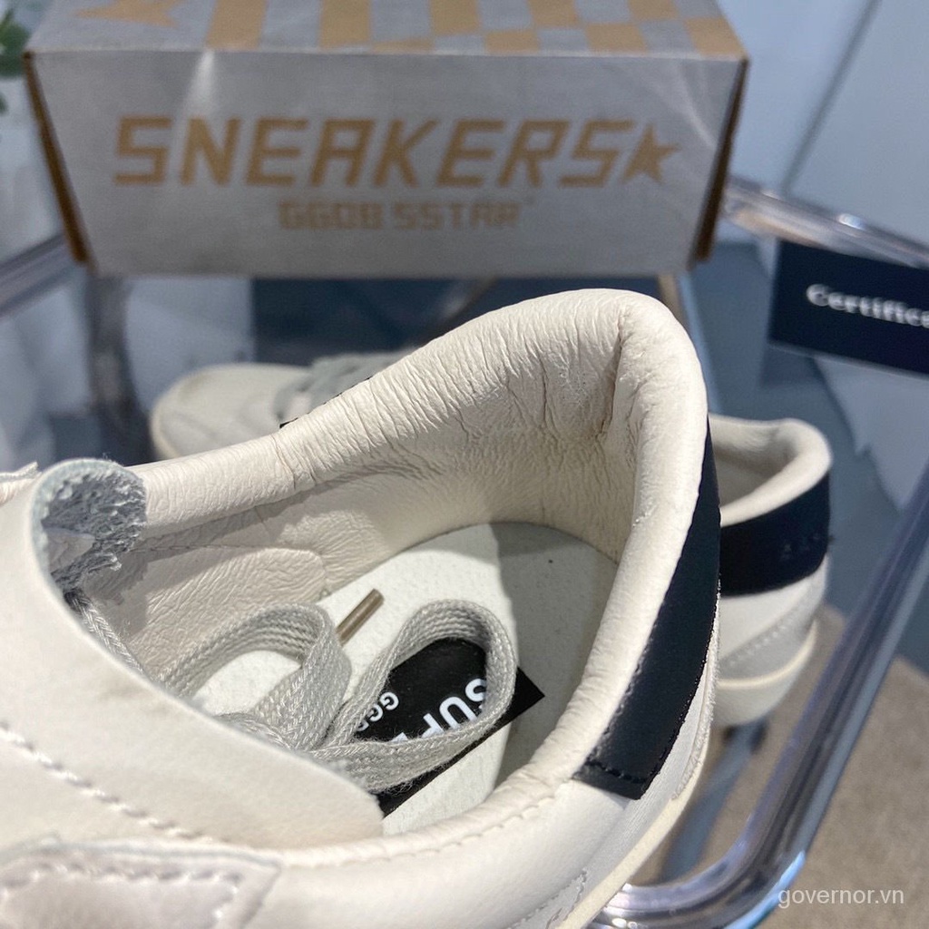 Giày thể thao da đế bằng tăng chiều cao phong cách retro cho nữ