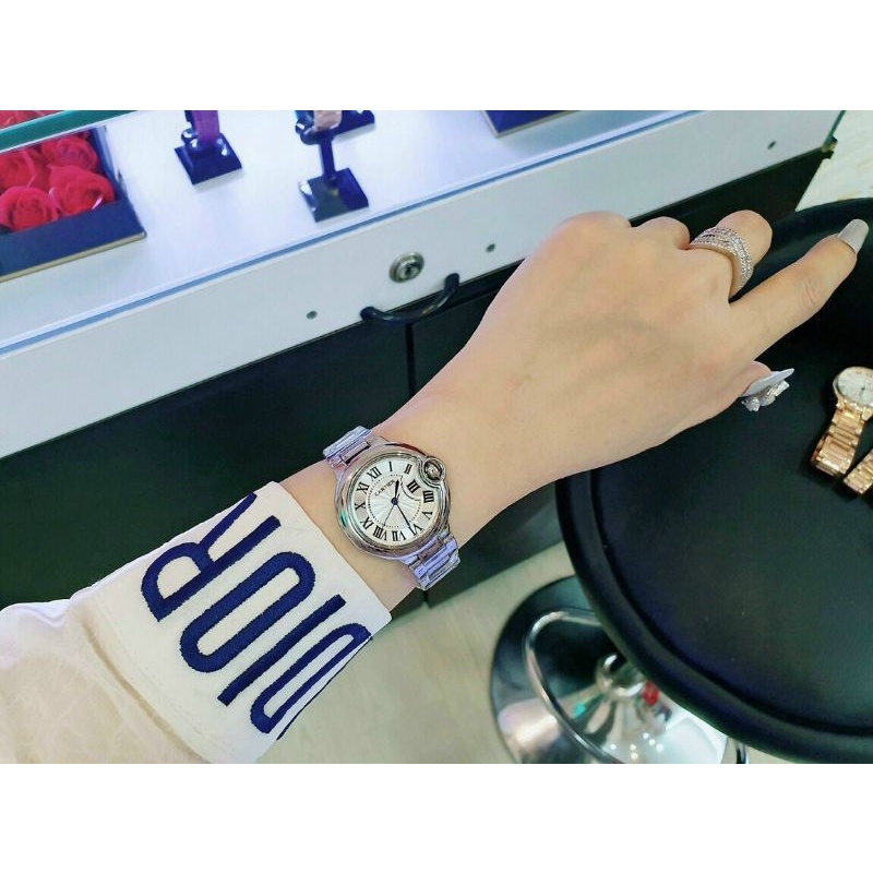 2 đồng hồ nam và nữ cao cấp Thương hiệu cartier
