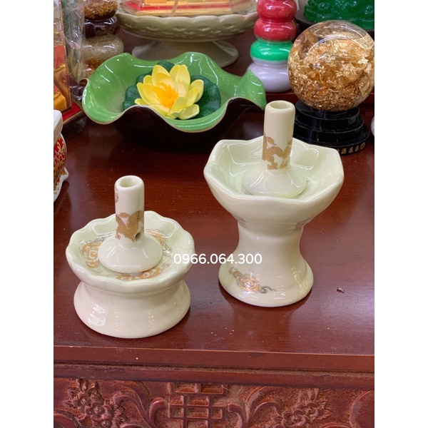 Chân Cắm Thuốc Ban Thờ Thần Tài, Ban Gia Tiên