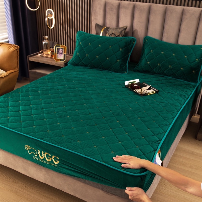 SÉT 3 MÓN GA GỐI NỈ NHUNG THÊU CHỮ UGG CAO CẤP LOẠI DÀY DẶN.mềm mịn ấm áp