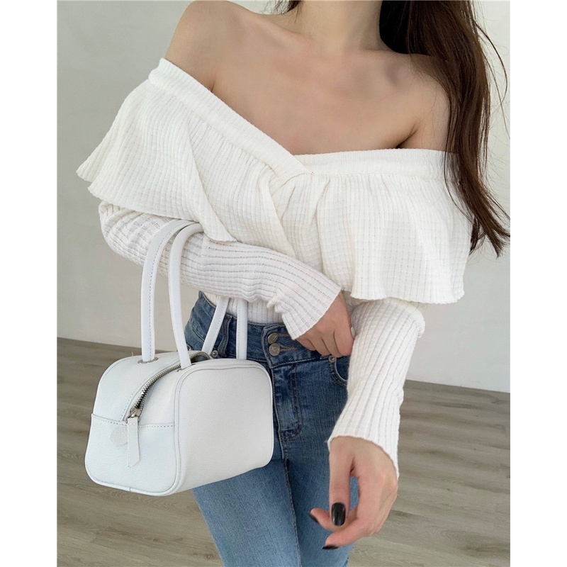 QKOOLE  Áo dệt kim cổ chữ V viền bèo nhún điệu đà phong cách Hàn Quốc