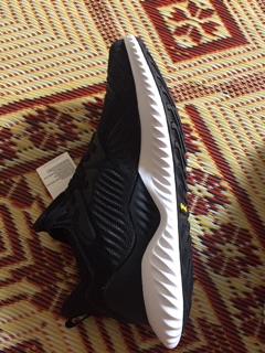 Giày adidas alphabounce beyond