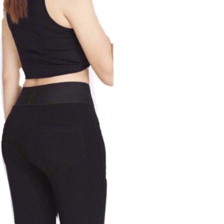 GEN BỤNG QUẦN LEGGING