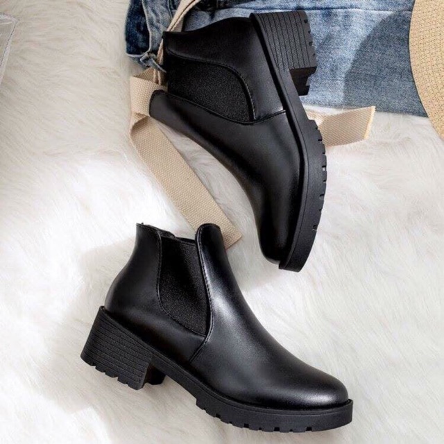 Chealsea boot (bốt cổ chun)