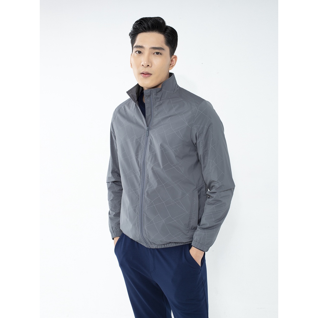 Áo khoác gió nam Aristino AJK002W1 Jacket 2 Lớp Dáng Regular fit suông vừa hiệu ứng họa tiết bắt sáng ấn tượng