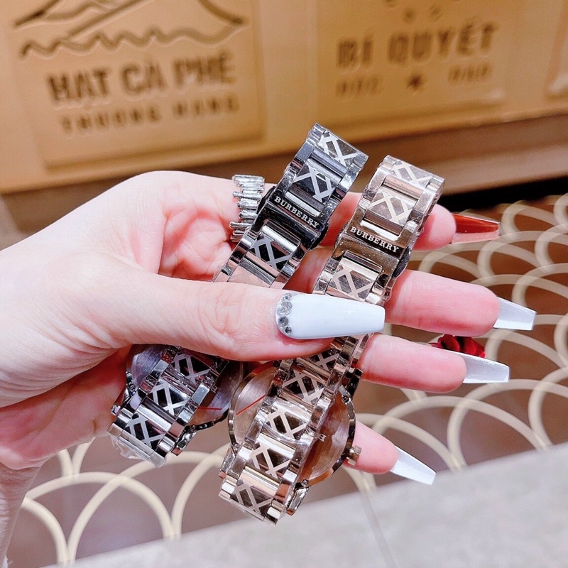 BURBERRY 34mm - Đồng Hồ Nữ Máy Nhật Bản Bảo Hành 24 Tháng