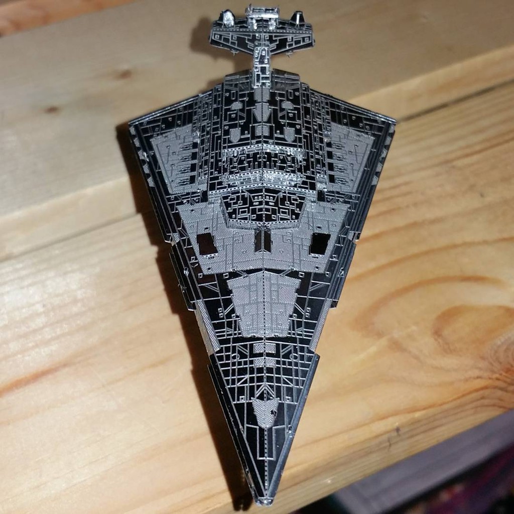 Mô Hình Lắp Ghép 3D Kim Loại Tự Ráp Phi Thuyền Imperial Star Destroyer Star Wars - Chưa Lắp