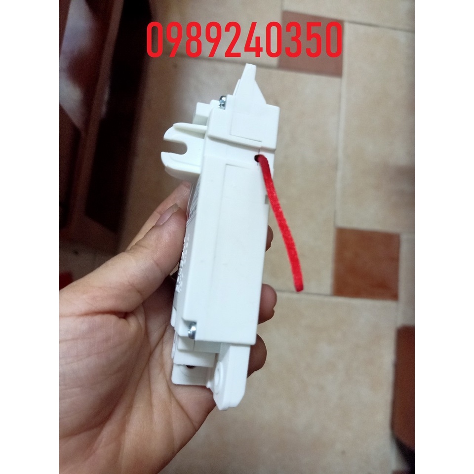 Công tắc khóa cửa máy giặt LG 12kg T2312DSAV lồng đứng cửa trên