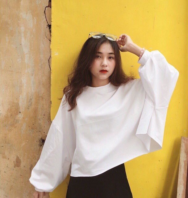 Áo CROPTOP tay thụng phôm rộng vải đẹp.