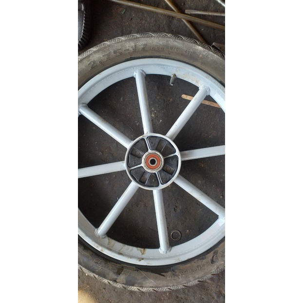 Mâm hay vành thồ hàng sắt thắng đĩa và thắng đùm-cơ lên cho tất cả các dòng xe