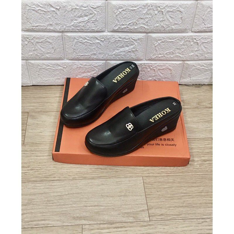 Giầy sục đế bằng 5 p siêu nhẹ êm chân