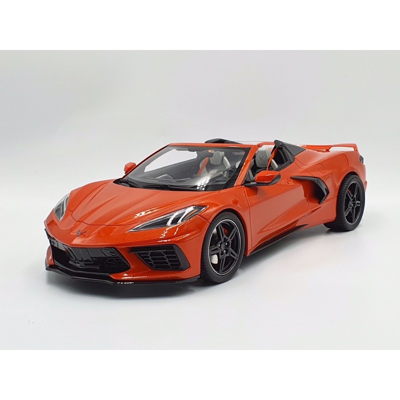 Xe Mô Hình Chevrolet Corvette C8 Cabriolet Tỉ lệ 1:18 Hãng sản xuất GTSpirit ( Đỏ Mui Trần )