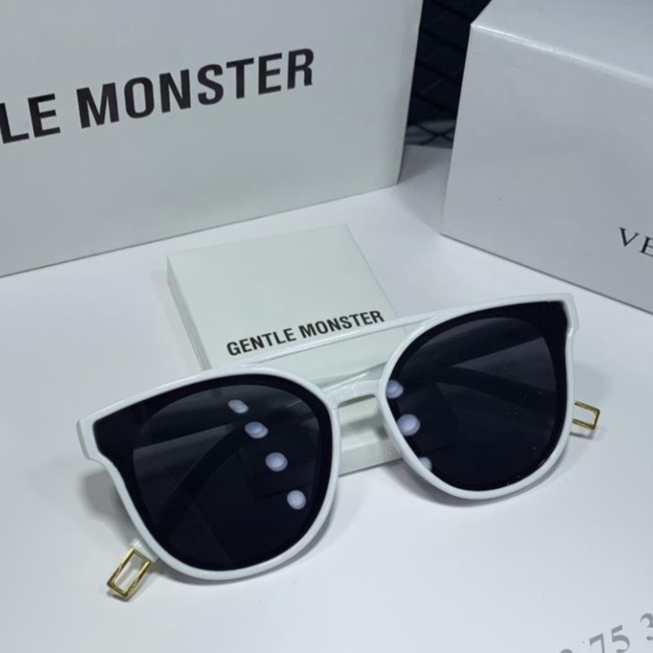 Kính mát Thời Trang Nam Nữ Giá Bình Dân - K020 | BigBuy360 - bigbuy360.vn