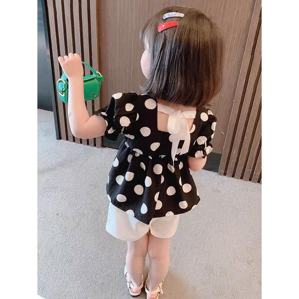 Đồ bộ trẻ em cho bé gái set áo chấm bi buộc dây lưng mix quần sooc xinh xắn điệu đà JIMADO AB9056