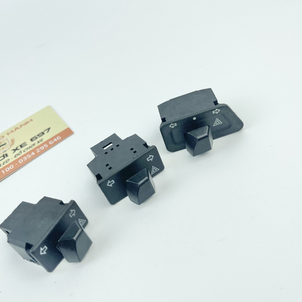 Công tắc harzad tích hợp xi nhan