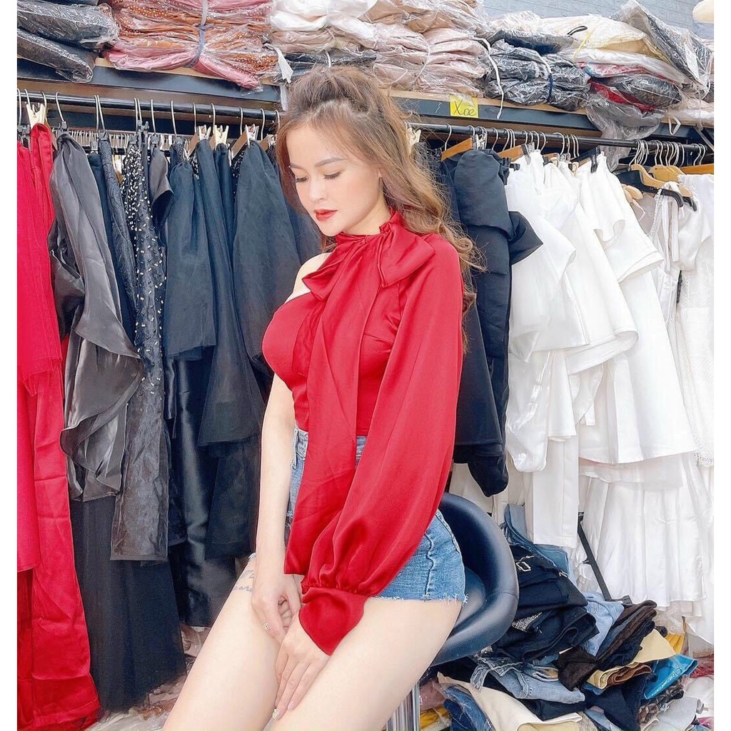 áo phi lụa kiểu xẻ 1 vai phối dây như hình