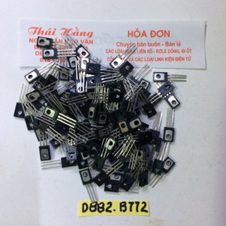 Đèn B772 VàD882 bán 20 chiếc